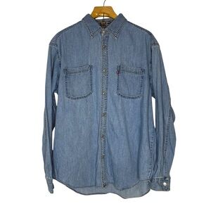 Levis Red Tab Denim Chambray Shirt L Light Wash Metal Button VTG Y2K Long Sleeve